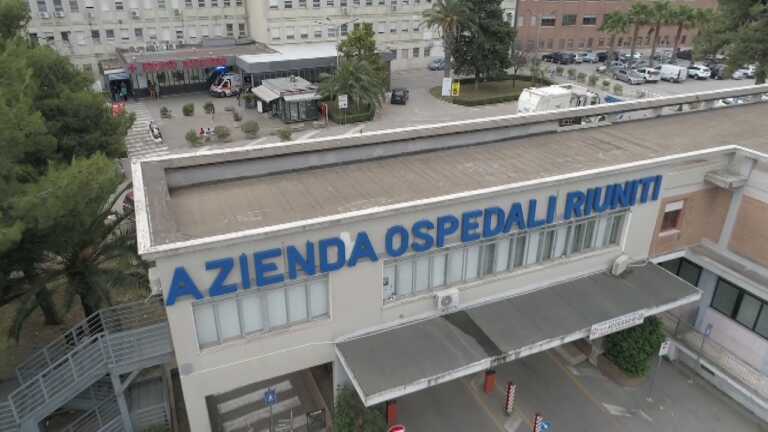 Foggia, dopo le aggressioni stretta sulla sicurezza al Riuniti: polizia anche di notte