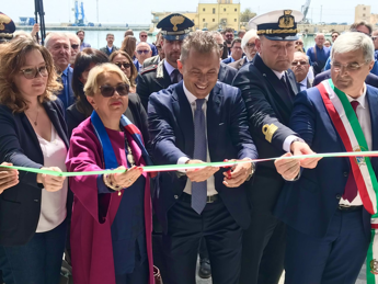 Galleria foto 'Porti, inaugurato terminal passeggeri Porto Empedocle' - foto 1