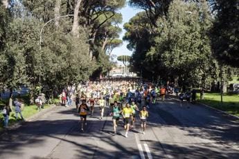 Galleria foto 'Roma Appia Run domenica 16, la XXIV edizione fa il tutto esaurito' - foto 1