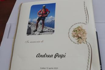 Galleria foto 'Runner ucciso da orso, i genitori: “No abbattimento ma giustizia”' - foto 1