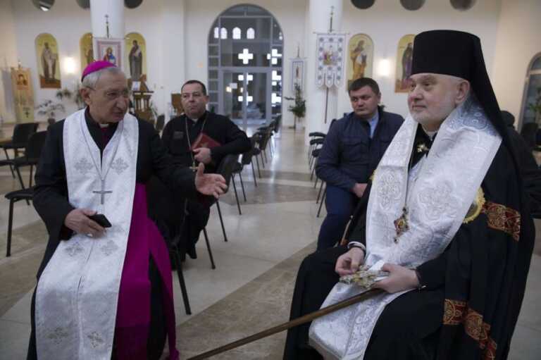 Dopo Kiev monsignor Santoro è pronto a ripartire: «Spero in un pellegrinaggio di pace a Mosca»