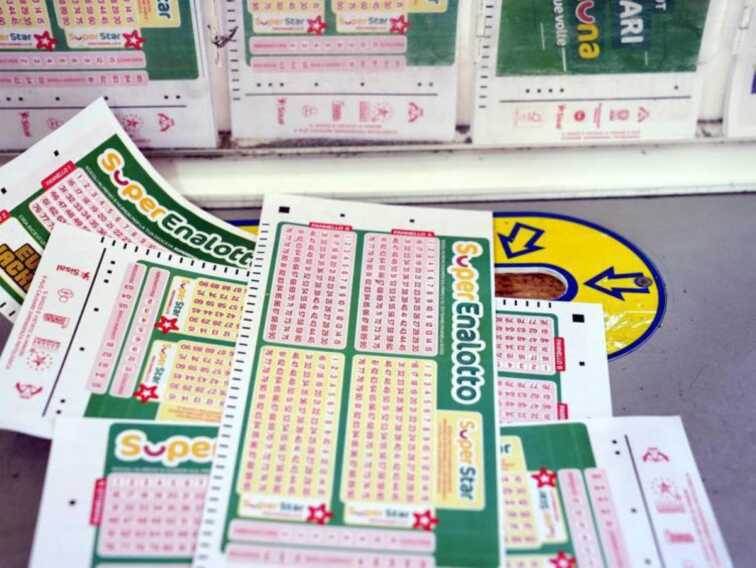 Centrato un 5 al Superenalotto a Bisceglie: per il fortunato vincitore poco meno di 54mila euro