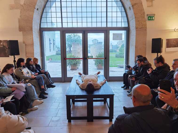 Il progetto di cooperazione “Tournèe Plus” a Barletta: il teatro fa da ponte tra Puglia e Albania