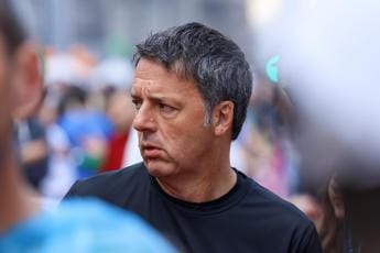 Galleria foto 'Terzo Polo, Renzi: “Calenda faccia quello che vuole, basta fango”' - foto 1