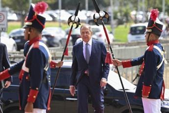 Galleria foto 'Ucraina, Lavrov: “Russia vuole che guerra finisca il prima possibile”' - foto 1