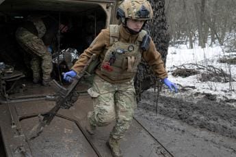 Galleria foto 'Ucraina-Russia, a Bakhmut continua battaglia: news e aggiornamenti' - foto 1