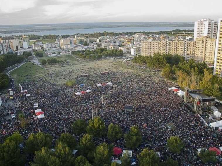 Taranto, l’Uno Maggio si farà. Riondino: «Secondo voi davvero ce ne stavamo a casa?»