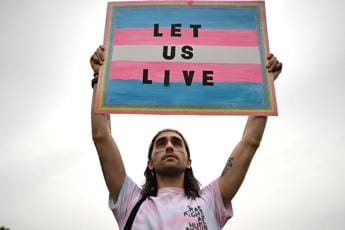 Galleria foto 'Usa, in Florida stretta anti-transgender: a scuola vietato scegliere pronome diverso dal sesso' - foto 1