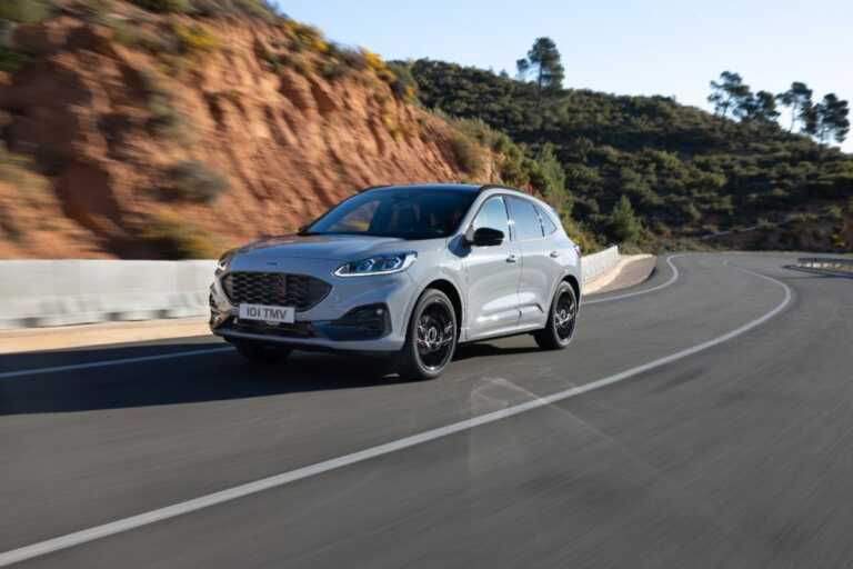 Debutta la nuova Ford Kuga Graphite Tech Edition