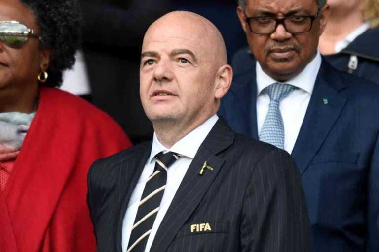 Infantino “Insulto a Vlahovic inaccettabile, pene severe”