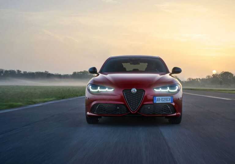 Alfa Romeo si conferma il brand premium con la maggiore crescita