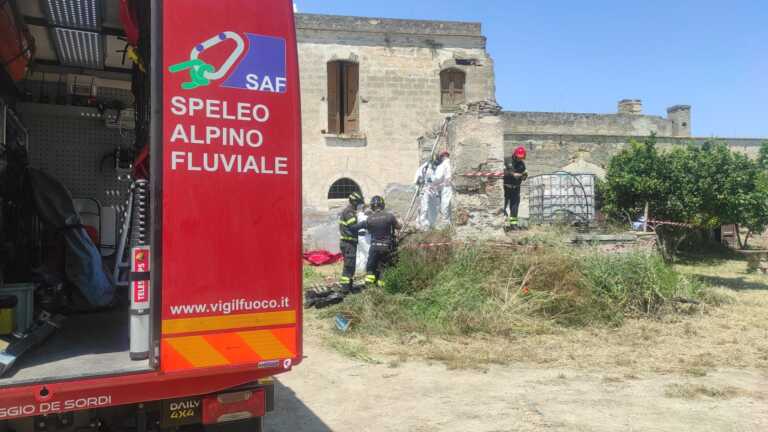 Galleria foto 'Cadavere in un pozzo a Cerignola. Potrebbe essere il corpo di Vito Masciaveo' - foto 1