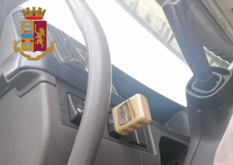 Sistema AdBlue manomesso sul camion: sequestrato il libretto di circolazione a un autotrasportatore