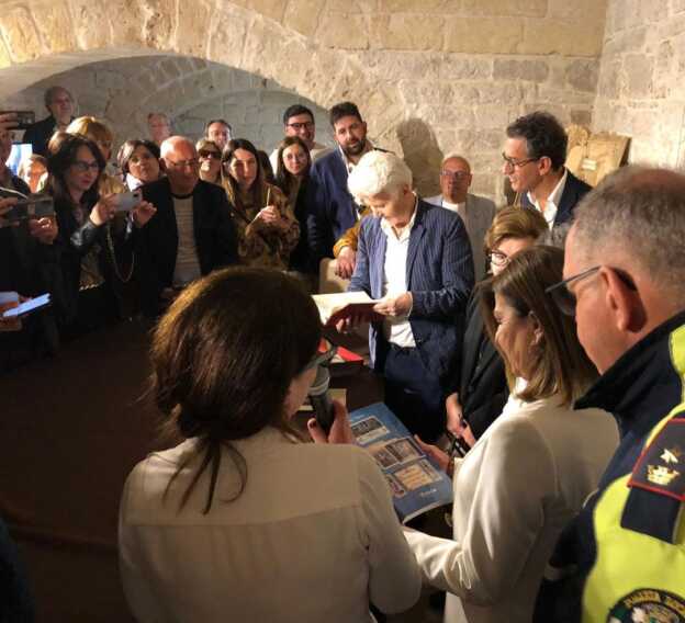 Galleria foto 'Ron ritrova le sue radici a Trani: “Sei la città per cantare!” – VIDEO' - foto 1