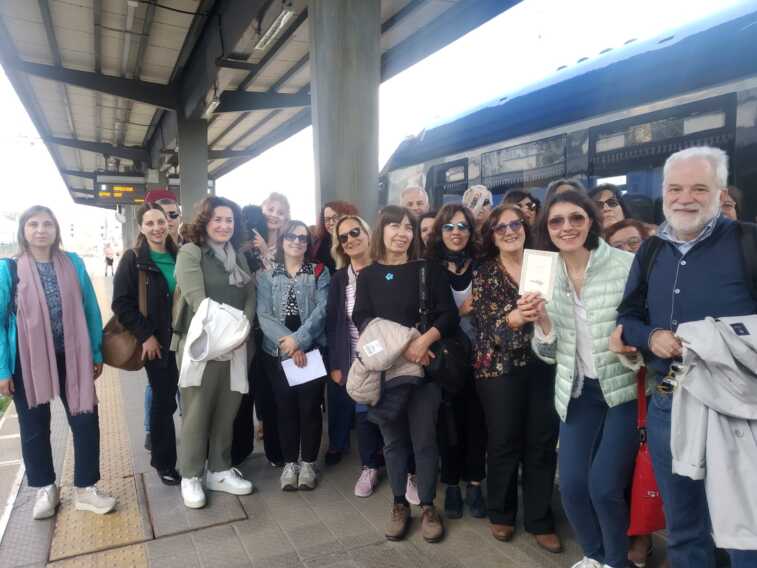 Parte da Potenza il Treno letterario: primo viaggio in direzione Napoli, il secondo sarà tutto lucano – VIDEO