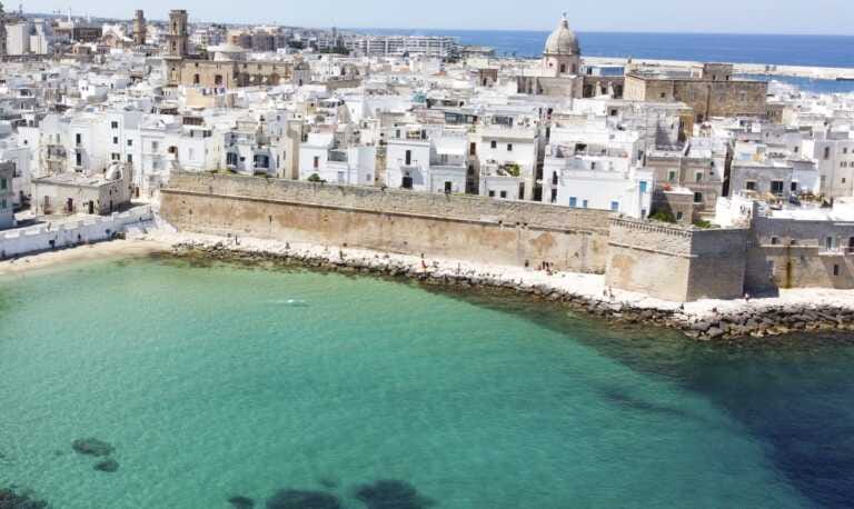 Bandiere Blu, Puglia seconda in Italia. Capone: «Bellezza e accoglienza sono i nostri punti di forza»