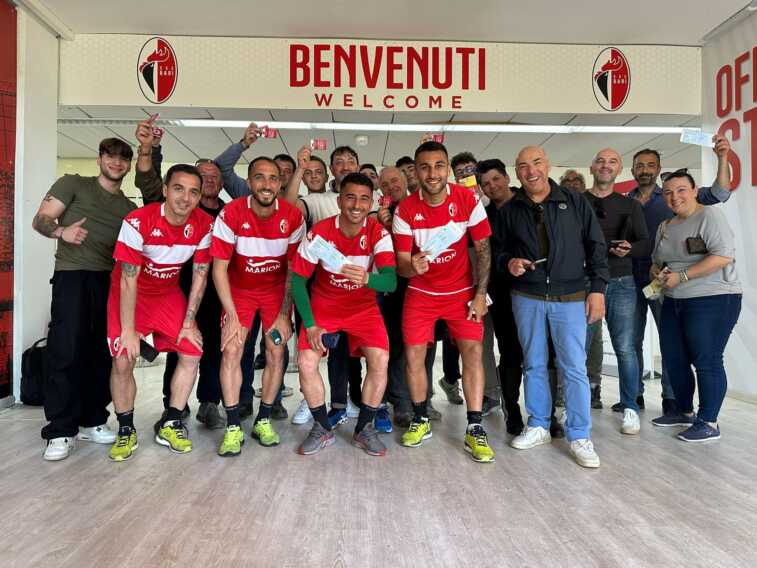 Bari, corsa al tagliando per la semifinale dei playoff. E in biglietteria si fanno «incontri eccezionali»