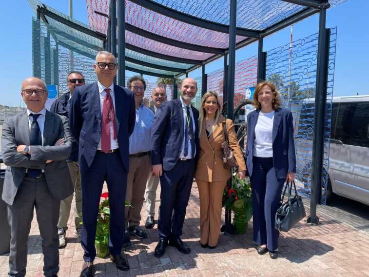 Anche l’Aeroporto di Brindisi è bike friendly: inaugurata la seconda postazione dedicata ai cicloviaggiatori in Puglia – VIDEO