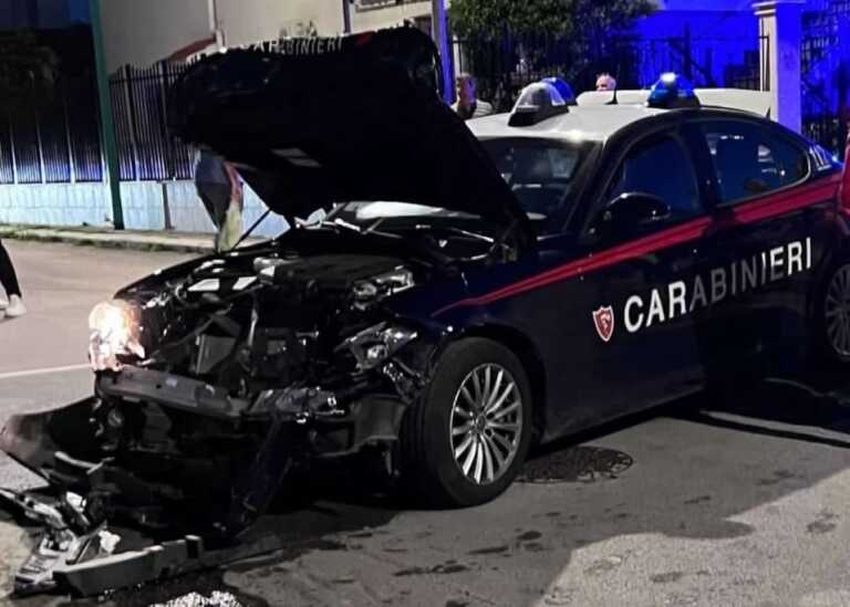 Galleria foto 'Rocambolesco inseguimento a Binetto: ladri d’auto speronano i carabinieri e fuggono. I militari in ospedale' - foto 1
