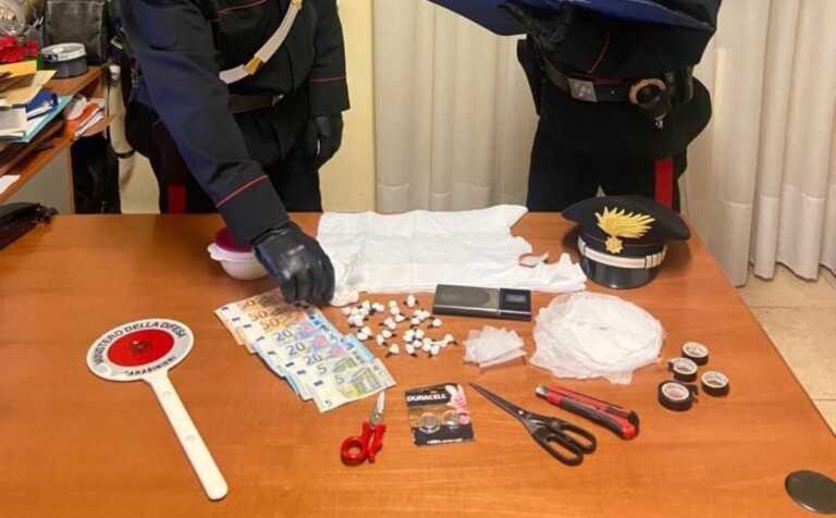 San Ferdinando di Puglia, stretta sullo spaccio nel centro storico: arrestato un 43enne