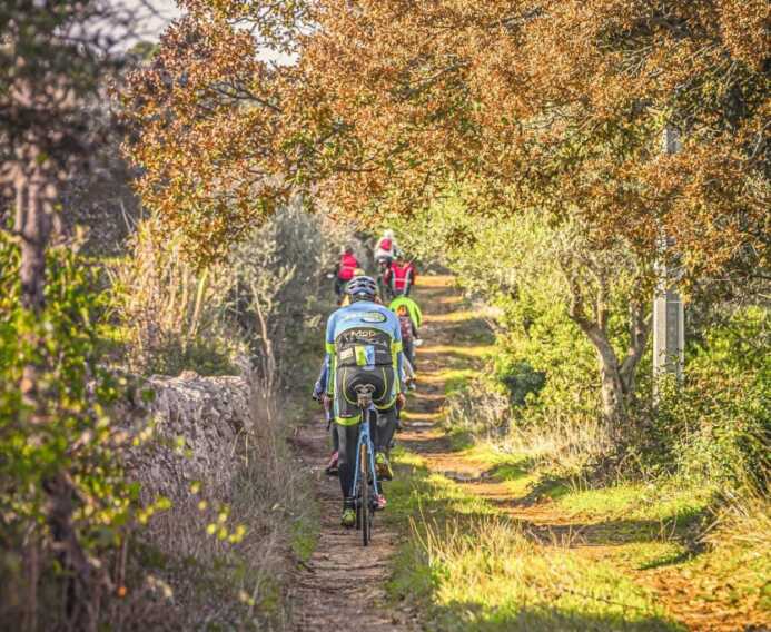 Brindisi, ecco il contest fotografico dedicato al Canale Reale: le immagini migliori saranno nel calendario 2024