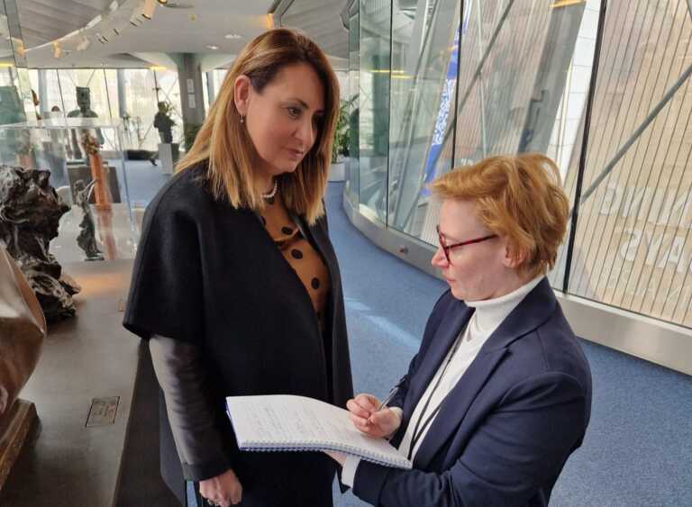 Autismo, Alessandra e Luigi dalla Puglia a Bruxelles per censire il patrimonio artistico dell’Europarlamento