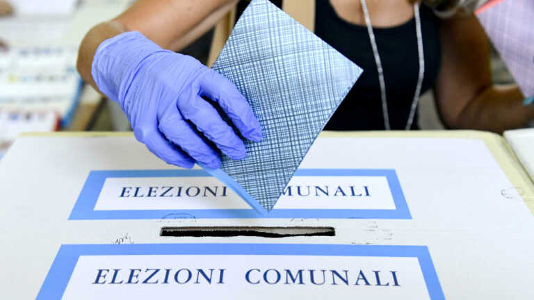Elezioni, in Puglia 51 Comuni al voto: oggi seggi aperti per le amministrative