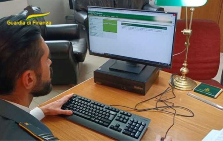 Fatture false e compensazioni non dovute: sequestrati beni per 2,3 milioni a due società baresi – VIDEO