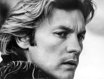 La moglie di Helmut Berger: “Nemmeno informata dei funerali, intervenga la polizia”