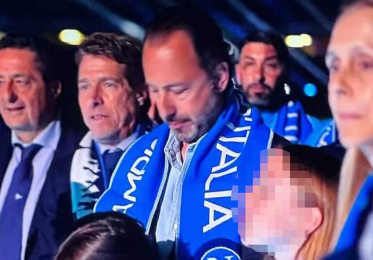 Luigi De Laurentiis con la sciarpa del Napoli alla festa scudetto: tifosi baresi divisi