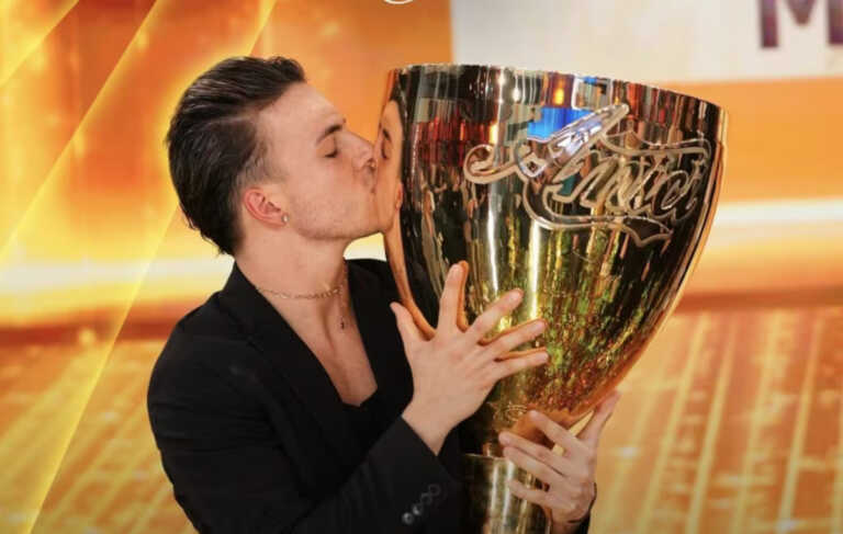Il televoto premia Mattia Zenzola: il ballerino barese vince la 22esima edizione di “Amici”