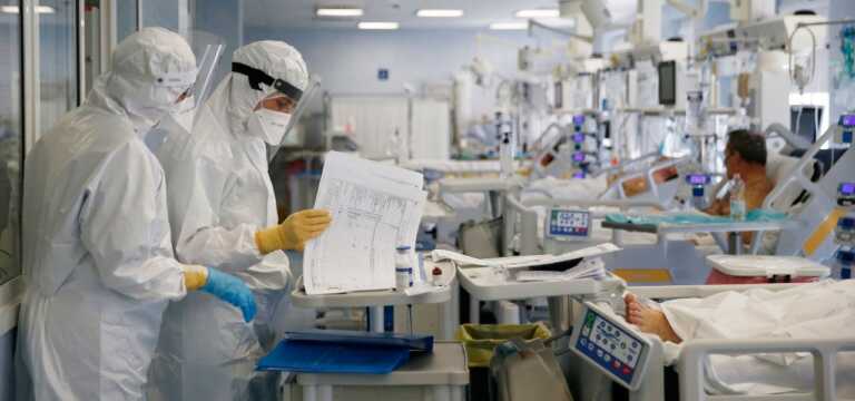 Covid, la fine della pandemia: un milione e mezzo di contagi in Puglia