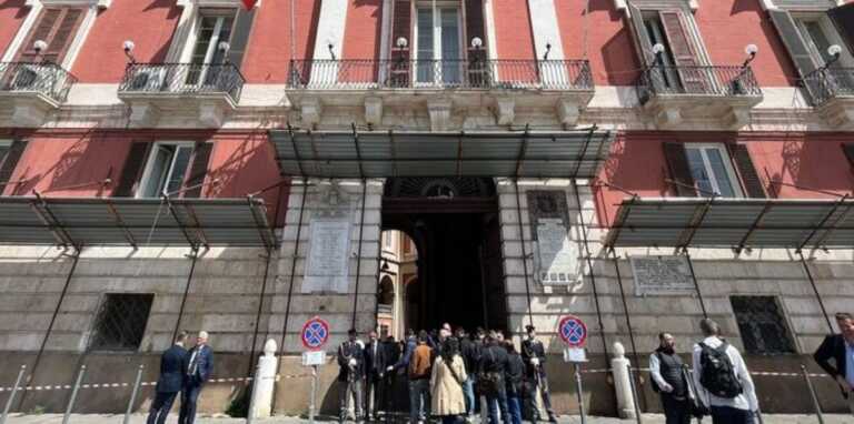 Piantedosi a Bari: in Prefettura partecipa al comitato provinciale per l’ordine e la sicurezza pubblica