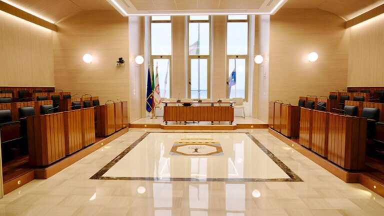 Bari, approvato il progetto definitivo per la soppressione del passaggio a livello di via Oberdan