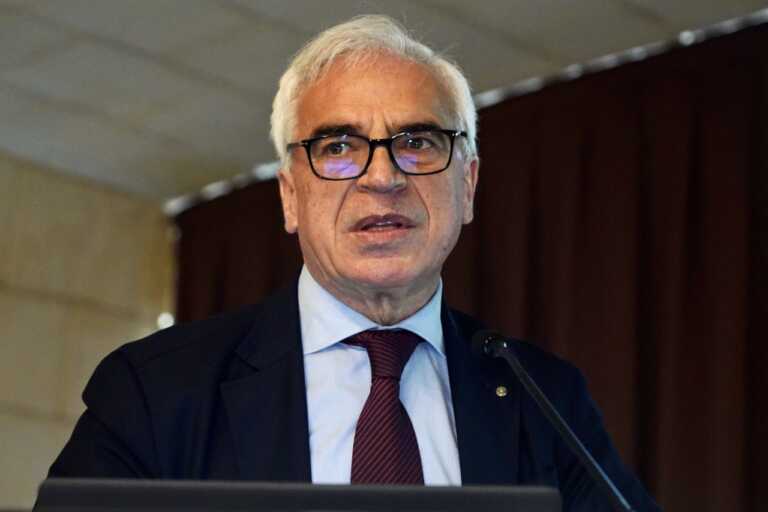 Regione Puglia, si dimette l’assessore alla Sanità Rocco Palese: «Grazie a Emiliano per la fiducia»