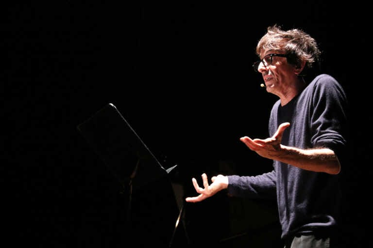 Il Sud degli anni Settanta nel recital di Sergio Rubini: appuntamento al Teatro Forma