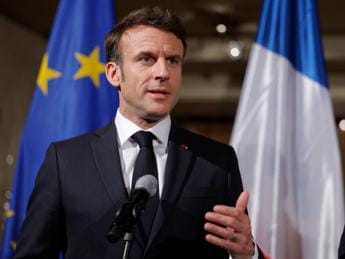 Galleria foto 'Ucraina, Macron: “Non si può inviare Putin all’Aja, è unico con cui negoziare”' - foto 1