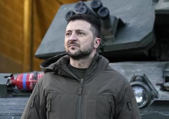 Ucraina, Zelensky: “Sconfiggeremo Russia come abbiamo fatto con nazismo”