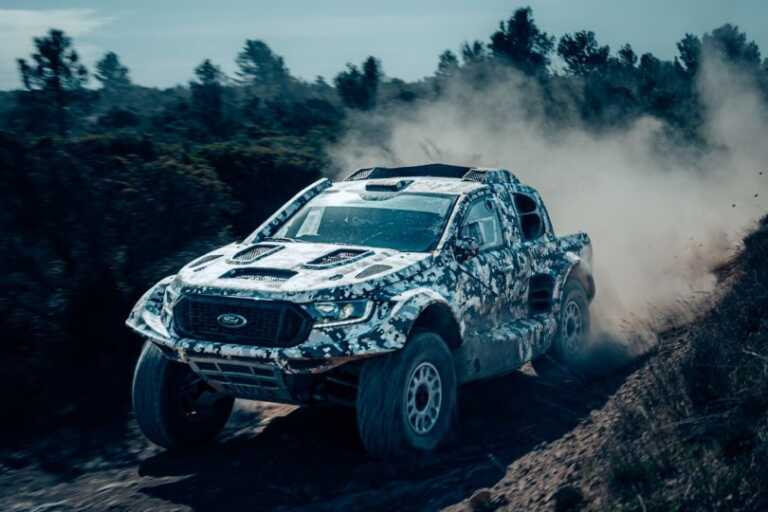 Ford Performance si prepara alla Dakar con Ranger Raptor T1+