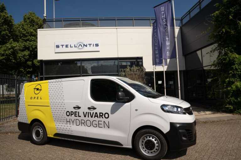 Opel, fornitura per 16 Vivaro-e Hydrogen nei Paesi Bassi