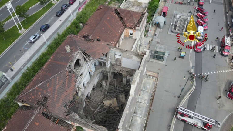 Galleria foto 'Crollo Porta Susa a Torino, si lavora alla messa in sicurezza' - foto 1