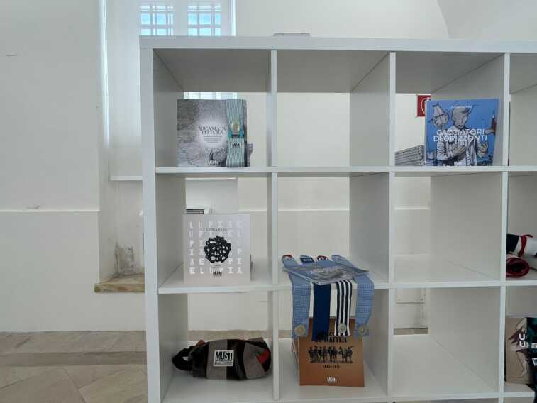 Galleria foto 'Lecce, i detenuti realizzato gadget con materiali di scarto per il bookshop del “Must”' - foto 2