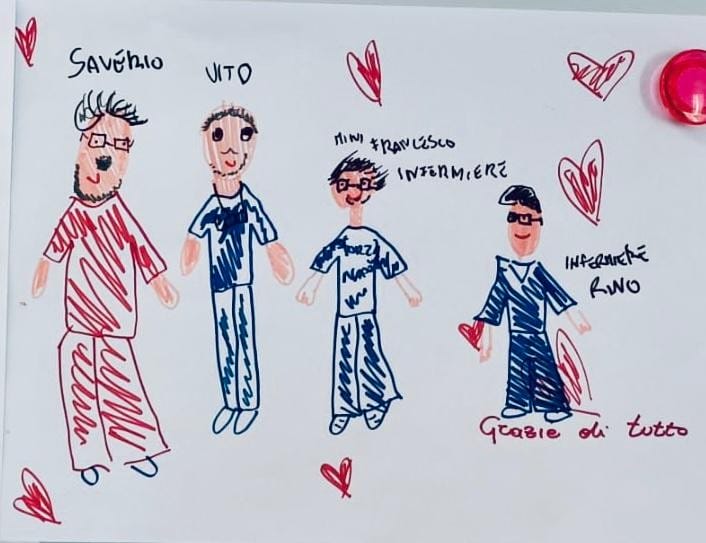 Galleria foto 'Trapianto di reni per una 12enne al Policlinico di Bari: la piccola sta bene e ringrazia con i suoi disegni' - foto 2