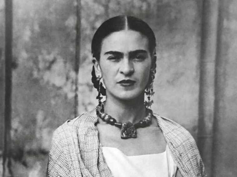 Galleria foto '“Una vita per immagini” in mostra ad Alberobello: la Capitale dei Trulli ospita le foto di Frida Kahlo' - foto 1