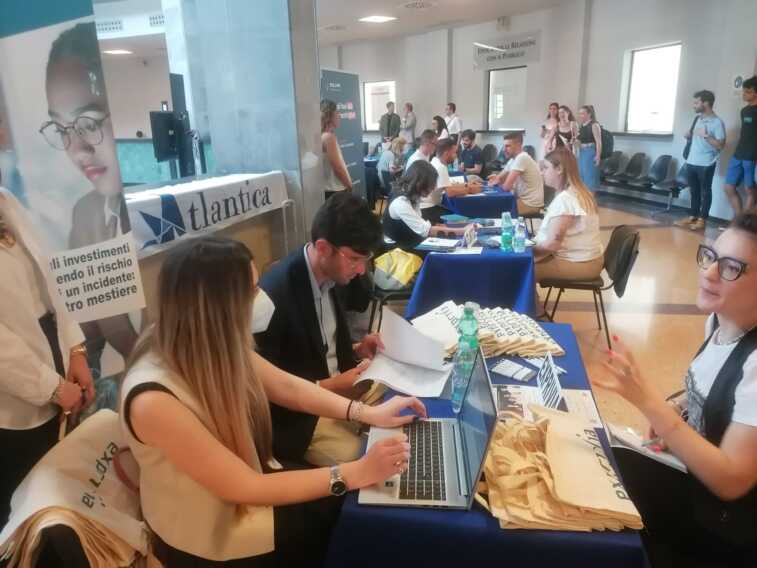 Parte da Bari il road show nazionale nelle Università dedicato alle nuove professioni del digitale