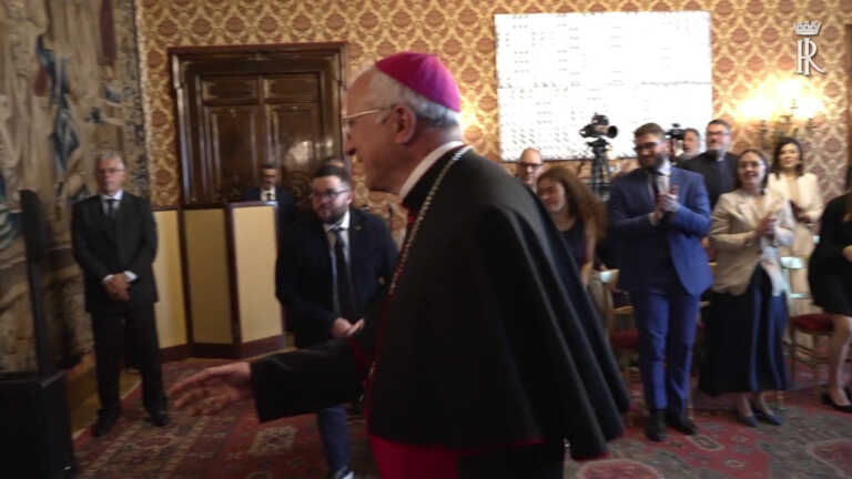 Galleria foto 'Mattarella incontra giovani che andranno a giornata mondiale Lisbona' - foto 1