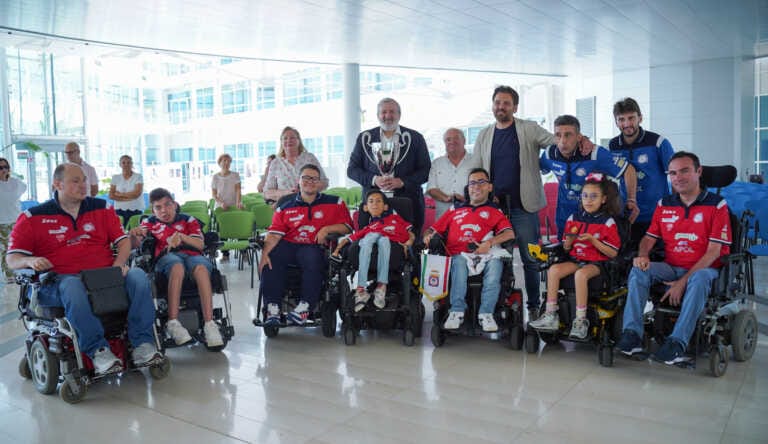 Oltre Sport Puglia vicecampione nazionale di powerchair football. Emiliano: «Orgoglio per tutta la regione» – VIDEO