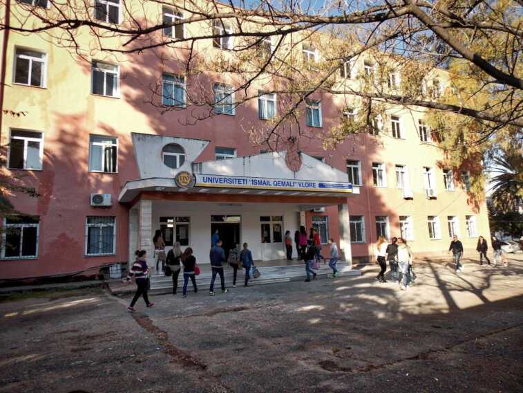 Galleria foto '“Double degree”: la laurea in Ingegneria meccanica conseguita al Poliba avrà valore in Albania' - foto 3
