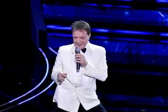 Galleria foto 'Ascolti Tv, Massimo Ranieri vince la serata' - foto 1