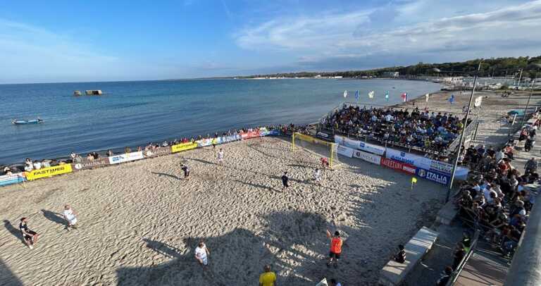 Galleria foto 'Prima tappa dell’International beach soccer a Lecce: vince il Brasile. Sfilata di campioni a San Cataldo' - foto 3